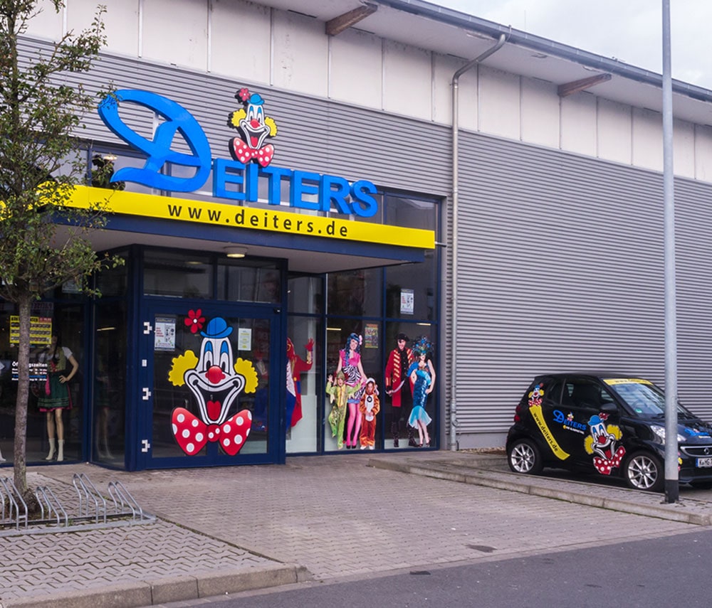 Deiters KostÃ¼mladen in Wiesbaden AuÃenansicht