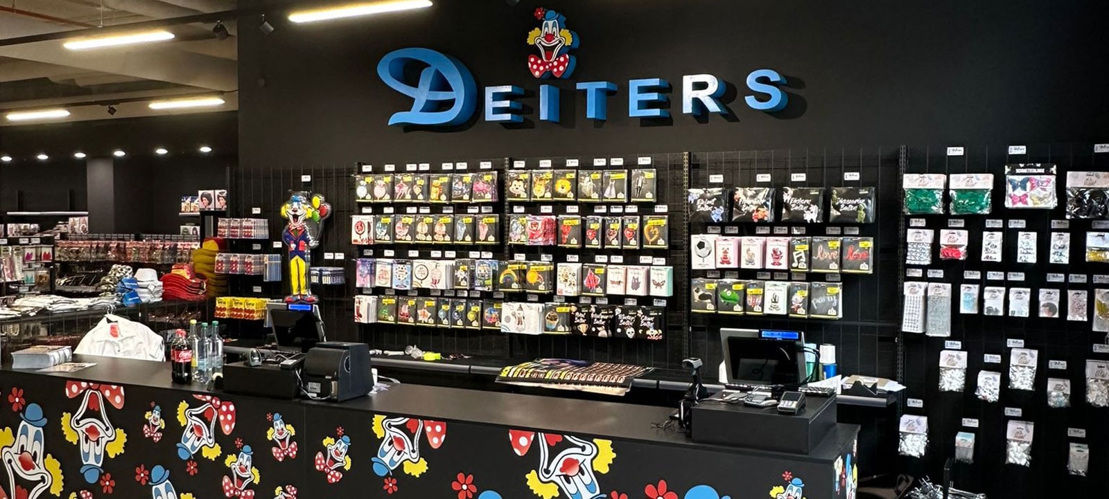 Deiters KostÃ¼mladen in Dresden Kassenbereich