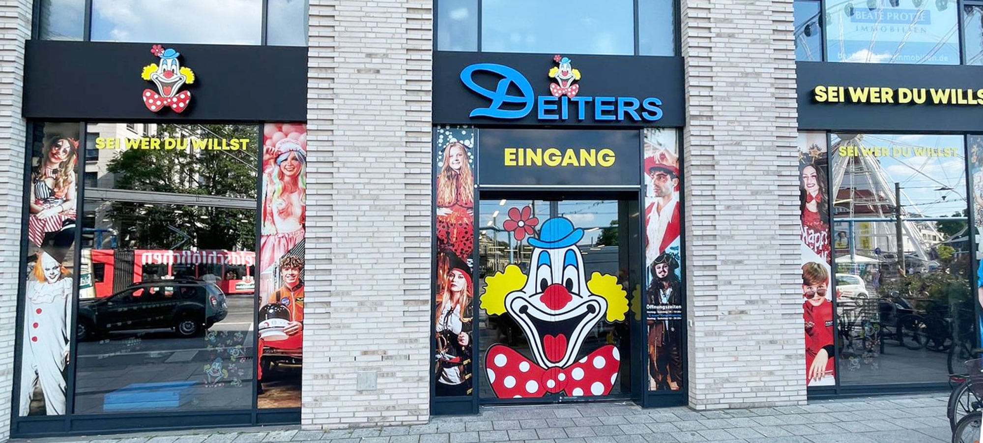 Deiters KostÃ¼mladen in Dresden AuÃenansicht